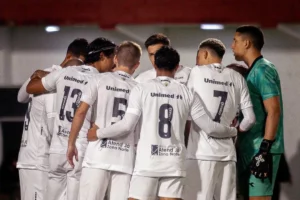 ABC enfrenta líder da Série C com desfalques por suspensão