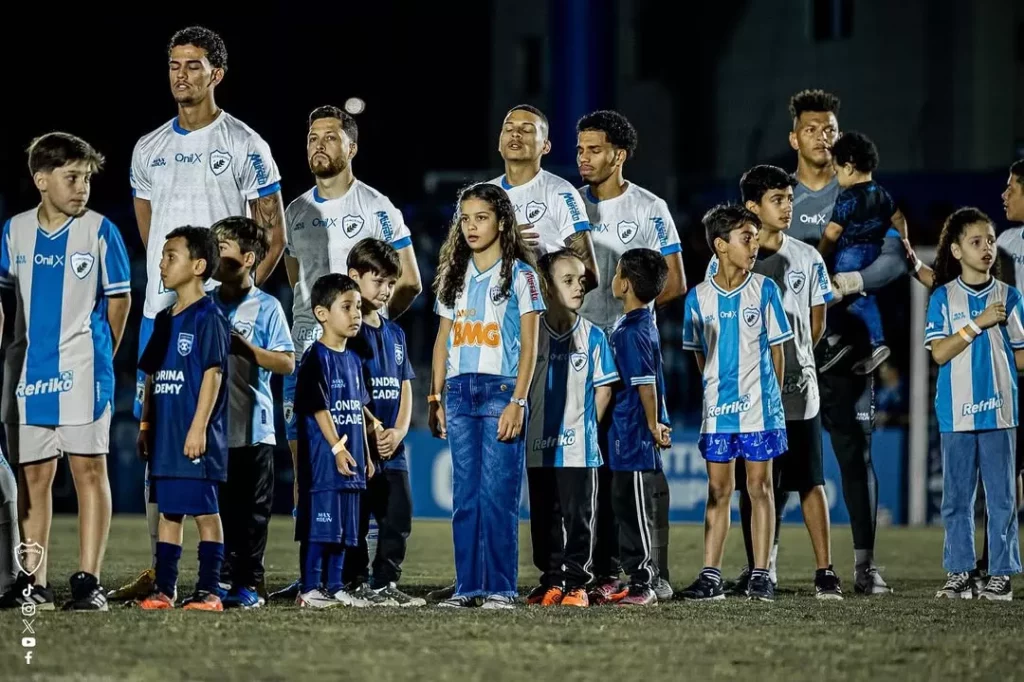 Londrina x Náutico - Escalações e onde assistir! 2 Londrina x Náutico - Escalações e onde assistir! (Foto: Rafael Martins/LEC)