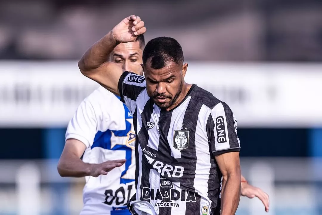 Água Santa 1 x 1 Ceilândia-DF - Decisão fica para segundo jogo! (Foto: Divulgação)