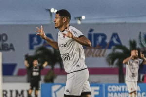 Falha de Diogo Silva desestabiliza a Ponte Preta na Paraíba