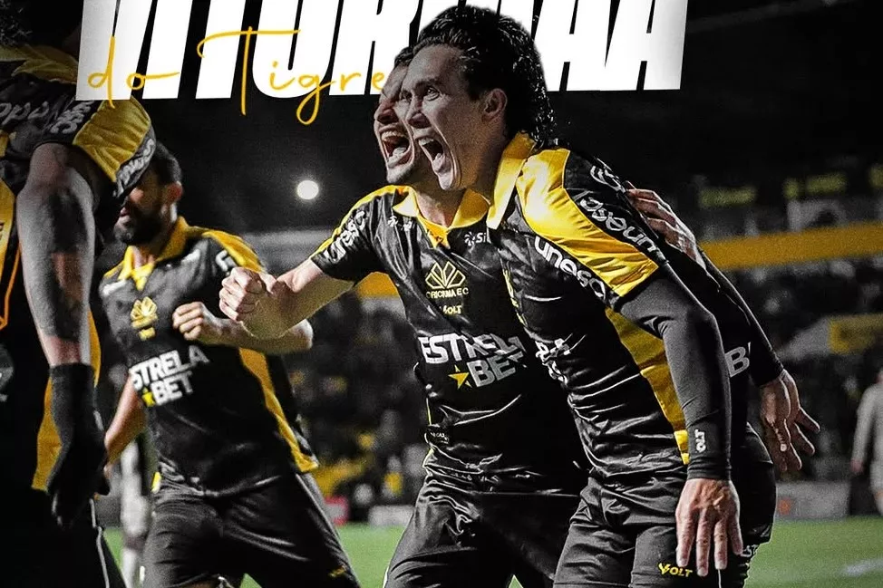 Criciúma 4 x 2 Athletico-PR - Tigre vira e afunda Furacão na Série B (Foto: Celso da Luz/CEC)