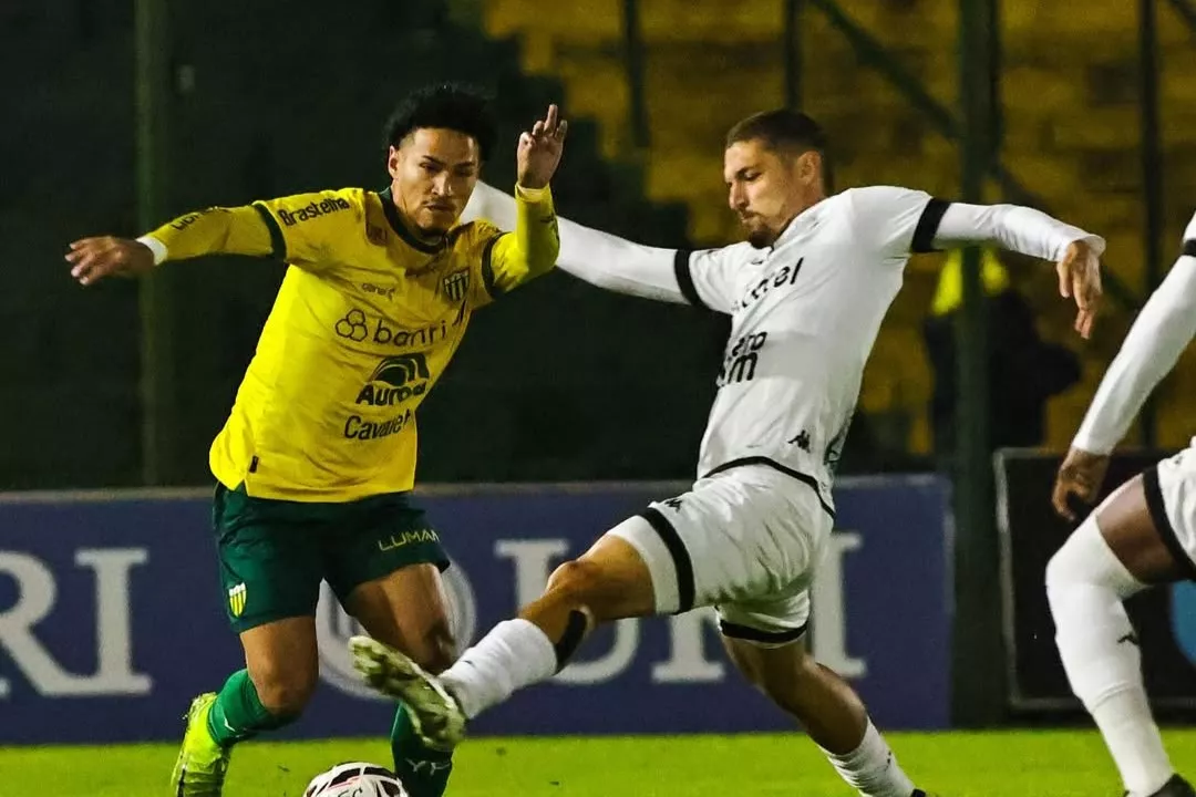 Empate movimentado não ajuda! (Foto: Divulgação/Ypiranga)