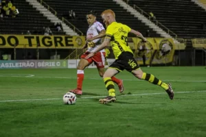 São Bernardo 1 x 1 Náutico - Jogo de classificados termina igual