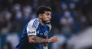 William retorna ao Cruzeiro após lesão grave no quadril