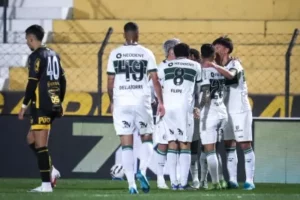 Novorizontino 1 x 2 Coritiba - Coxa derruba invencibilidade do Tigre em casa e dorme líder da Série B