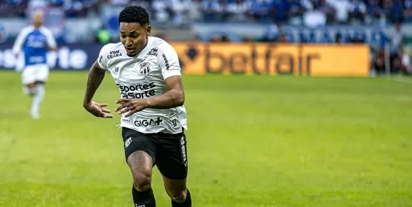 Ceará perde Fernandinho e busca reforços para duelo com Palmeiras
