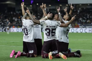 Remo 0 x 2 Ferroviária - Locomotiva vence bem e consolida reação na Série B