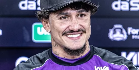 Vina é apresentado no Ceará e fala sobre preparação na Série A