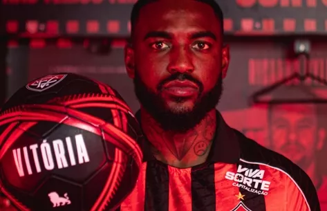 Vitória acerta empréstimo de Ramon, ex-Inter, para o Brasileirão