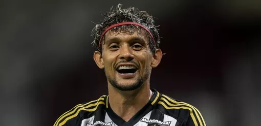 Atlético-MG avalia Scarpa e Reinier após empate no Brasileirão