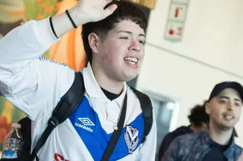 Vélez chega com torcida animada para duelo decisivo com Fortaleza