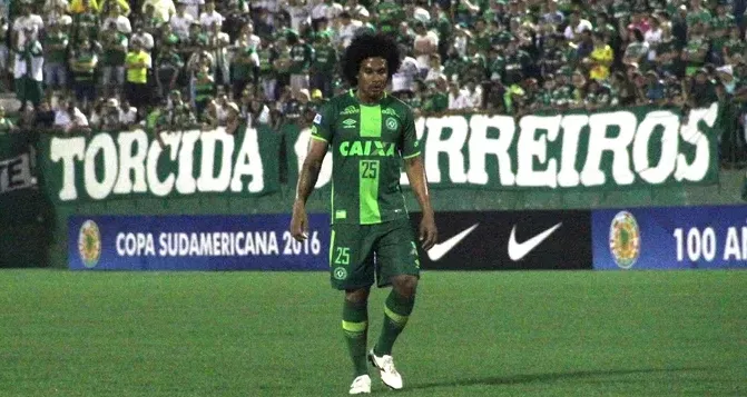 Filho de Kempes brilha em treino do Internacional e marca gol aos 16 anos 3 Screenshot 403