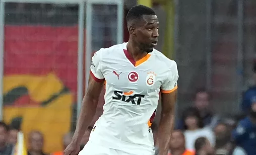 Vasco busca reforços e negocia Gomez e Cuesta para o Brasileirão 2 Screenshot 418