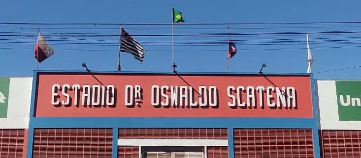 Batatais sofre com salários atrasados e dívida milionária em 2025