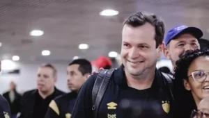 Sport reage no Brasileirão, mira reforços e aposta em Daniel Paulista