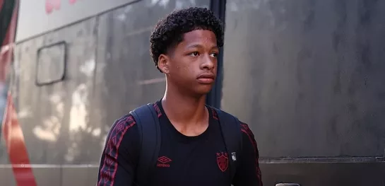 Sport garante Zé Lucas para Série A após liberação da CBF