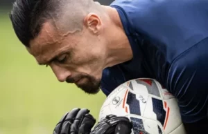 Central invicto na Série D: Milton Raphael brilha no gol