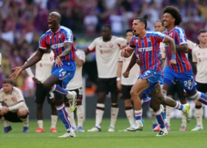 SUPERCOPA DA INGLATERRA: Crystal Palace bate o Liverpool e leva título