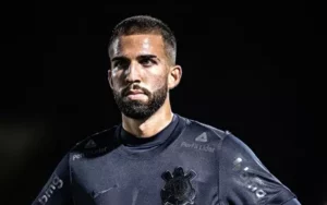 Corinthians rescinde com Jesse Costa, mas mantém direitos do meia