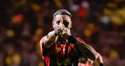 Sport perde Derik, suspenso, contra o Palmeiras no Brasileirão 2025