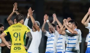 Cruzeiro protesta contra arbitragem após empate com Mirassol