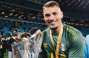 Palmeiras já fez proposta por goleiro 'esquecido' no Grêmio