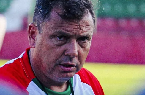 Na Copa Paulista, Alex Alves projeta Portuguesa Santista firme contra o Oeste