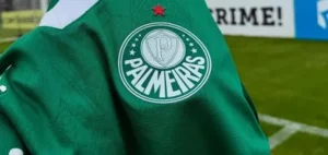 Vice-prefeito é indiciado por injúria racial após caso envolvendo Palmeiras