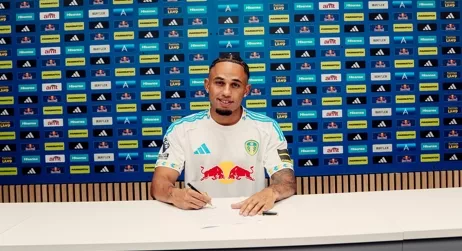 Leeds United anuncia Okafor, ex-Milan, por R$121 milhões