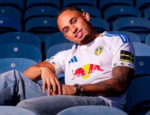 Leeds United anuncia Okafor, ex-Milan, por R$121 milhões 2 Screenshot 697