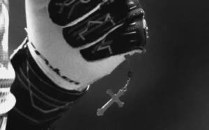 Terço de Everson desaparece durante jogo do Atlético-MG x Godoy Cruz