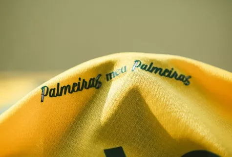 Palmeiras estreia novo manto amarelo e resgata tradição de 1965; veja os detalhes 2 Screenshot 806