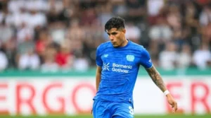 Arsenal mira Hincapié do Leverkusen para reforçar defesa em 2025