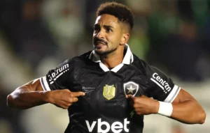 Juventude 1 x 3 Botafogo - Mucho gusto, Chris Ramos!