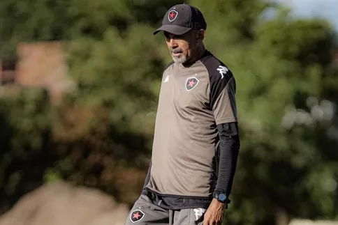 Henrique Dourado promete lutar para levar Botafogo-PB à classificação 3 Screenshot 880