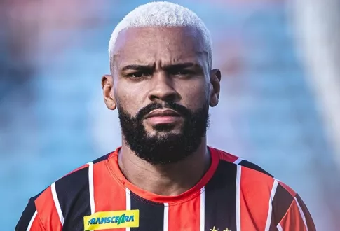 Brusque acerta chegada de Ailton Santos para reta final da Série C