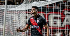 Atlético-GO empresta Alix Vinicius ao Bragantino até o fim do Paulistão 2026