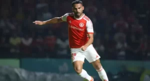 Internacional aposta em retornos para tentar reagir no Brasileirão 2025