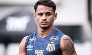 Venda de Patati ao AZ Alkmaar rende mais de R$ 15 mi ao Santos