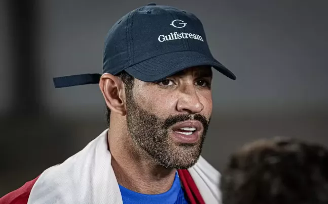 Vila Nova nega parceria com Gusttavo Lima