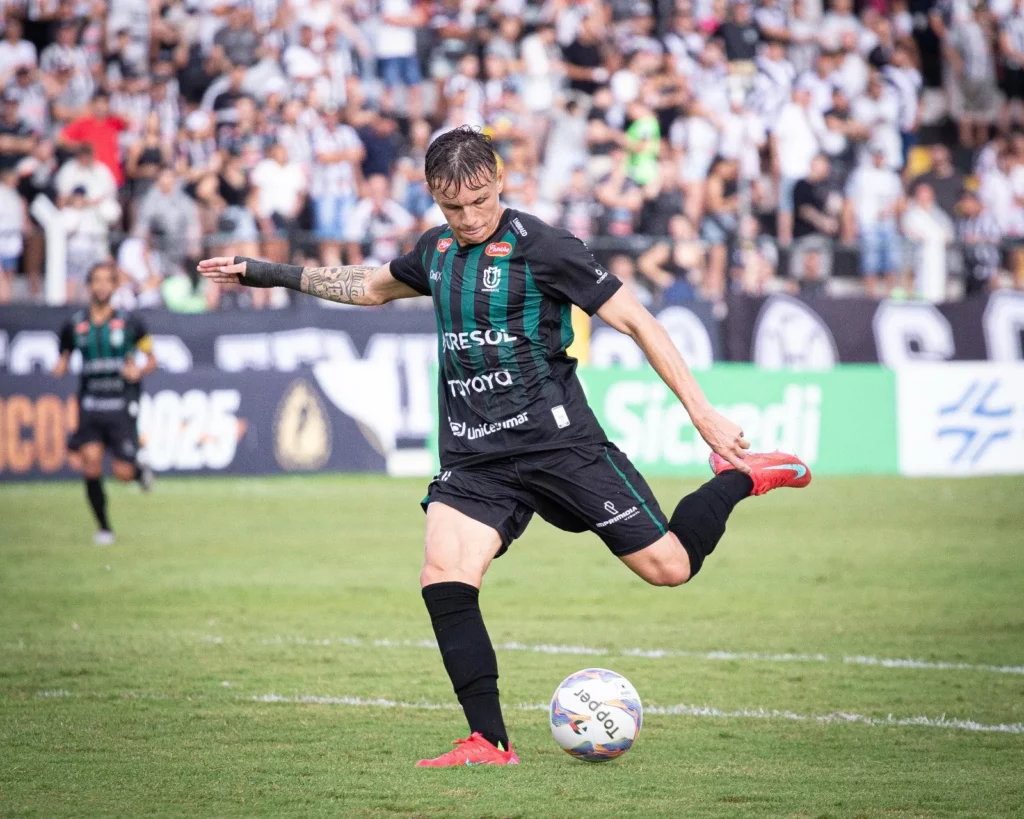 Maringá encerra novela e Moraes deixa o clube por empréstimo