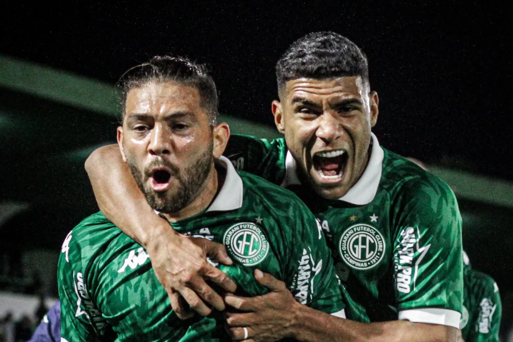 Guarani 2 x 1 Ypiranga - Bugre segue vivo na Série C (Foto: Raphael Silvestre/Guarani FC)