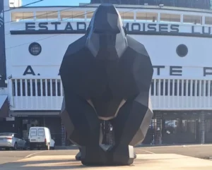 Ponte Preta inaugura monumento em homenagem aos 125 anos