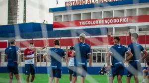 Paiva enfrenta desafios enquanto Fortaleza atravessa fase complicada