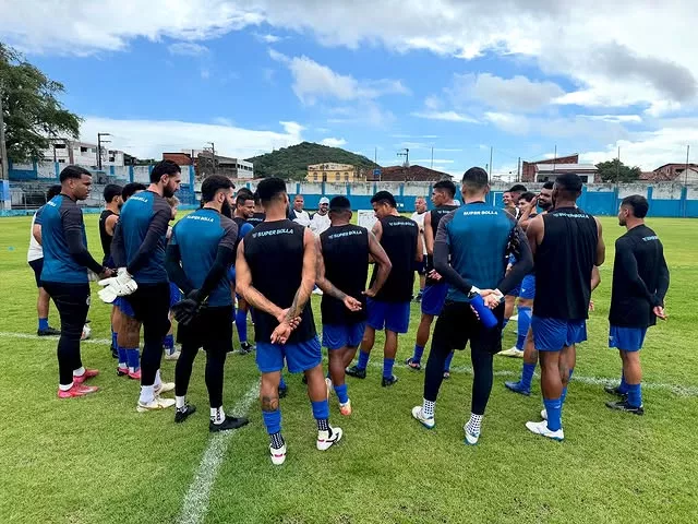 Confiança x Anápolis – onde assistir, horário e escalações