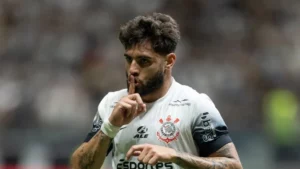 Yuri Alberto deve voltar ao Corinthians em três meses após cirurgia de hérnia inguinal