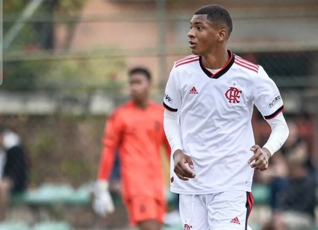 Felipe Vieira, zagueiro do Flamengo (Foto: Reprodução)