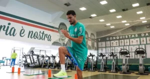Palmeiras recebe Universitario e joga tranquilo para confirmar classificação na Libertadores
