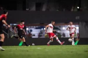 Volante do CRB lamenta derrota na Série B: 