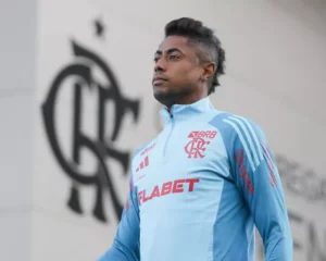 Bruno Henrique é denunciado por manipulação e pode ser suspenso por até dois anos